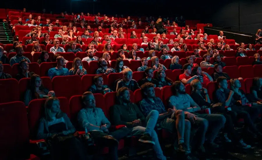 Os combos de pipoca e refrigerante também terão descontos especiais